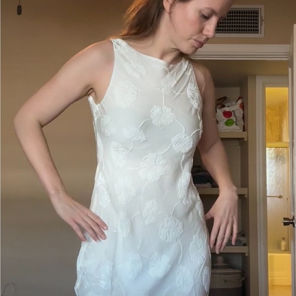 Realisation Par The Carla Dress - Picture 7 of 14